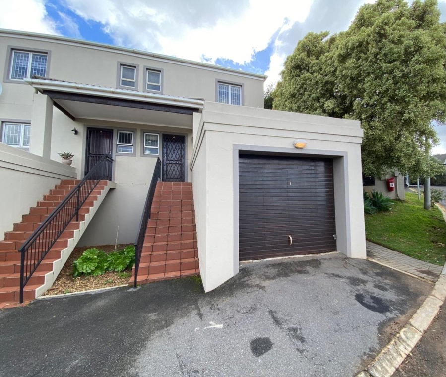 To Let 2 Bedroom Property for Rent in Oude Westhof Western Cape